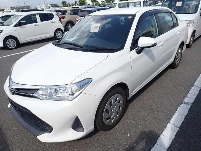 Toyota Corolla Axio NRE161 2020